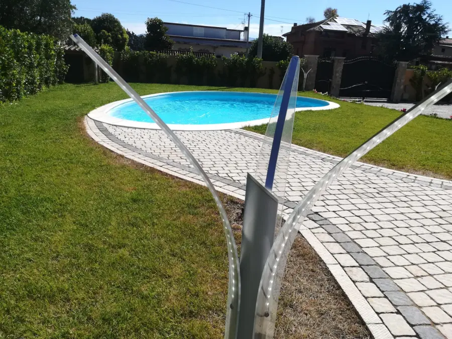 4 Idee per l'Illuminazione Piscina